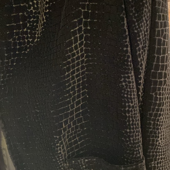 Addenda Women’s sz S Black Crocodile Reptile Pattern Black Velvet Dress Jacket - Picture 5 of 11